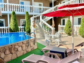 Melanzh Guest house