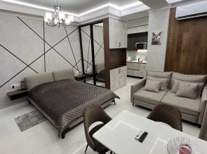 Mandarin Apartments