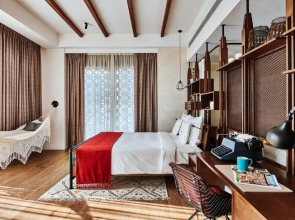 Отель 25hours Hotel Dubai One Central