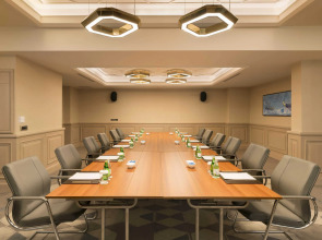 Отель Millennium Istanbul Golden Horn