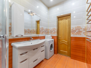 Квартира с обновлённым Ремонтом в закрытом дворе