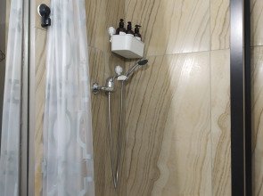 Квартира в центре с собственным двориком