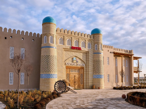 Arda Karvon Saroy Hotel