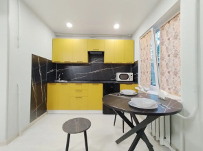 Квартира У Александровской Набережной