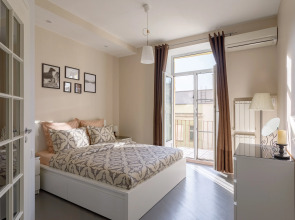 Апартаменты Central & Homelike