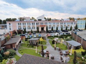 Отель Держава