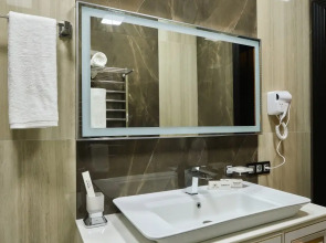 Бутик-Отель East Star Hotel