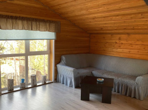 Dom-Banya U Goshi Guest House