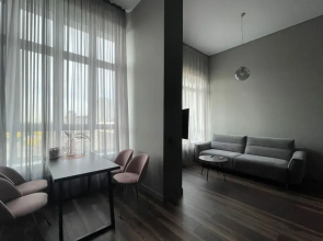 Apartments Chetyrekhmestnye Pentkhaus Mix