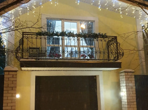 Solnechnaya 15 Private House