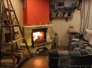 Husky Moa Guest House