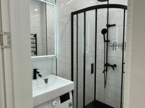 Квартира Стильная студия на Лесников 51