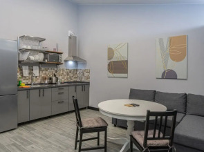 Отель Шепот