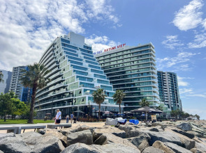 Апартаменты на берегу моря, Batumi View