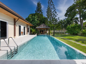 Emilia 3BR Private Pool Naiharn Villa