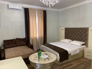 Отель Амаро