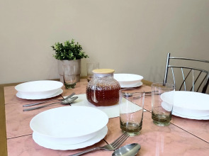 Квартира на Бикбая 23/2. Просторные трёхкомнатные апартаменты на 6 гостей.