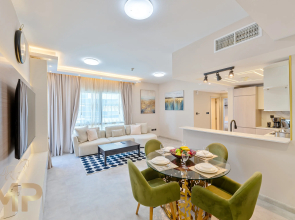 Marco Polo - Enjoy Marina views from a cozy 1BR in Dubai Marina Apartments