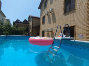 Zhemchuzhina Family Guest House
