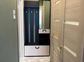 Квартира Life Kirovsk 8 Большая и Уютная