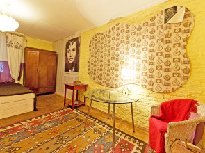 Theatre Hostel