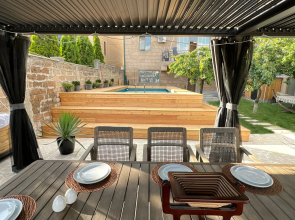 Luxury Villa in Yerevan, Villa