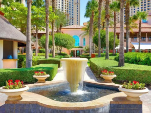 Отель The Ritz-Carlton, Dubai