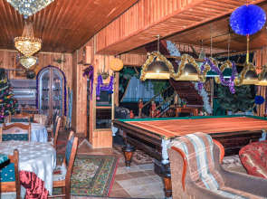 Дом Красивый дом на Волге