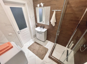 Квартира двухкомнатная  на Толстом мысе у моря до 6 человек