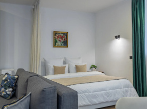 Na Bolshoy Pokrovskoy Flat