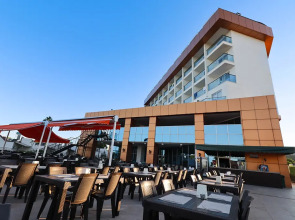 Throne Beach Resort & Spa