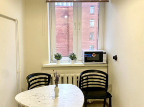 Двухкомнатная Квартира на Интернациональной 13