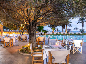 Отель Constantinou Bros Athena Royal Beach