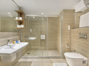 Отель Grand Park Lara