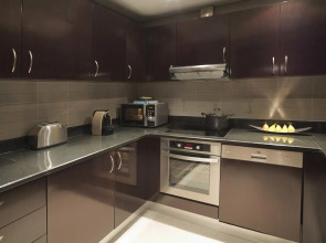 Курортный отель Anantara The Palm Dubai Resort