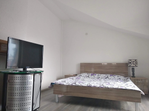 Studiya S Sovremennym Interyerom Apartments