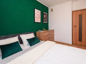 Квартира ApartHause рядом с клиникой микрохирургии глаза