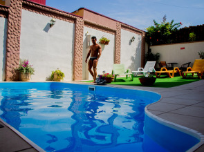 Glitsiniya Guest House