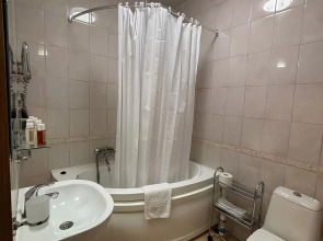 Апартаменты Central Inn