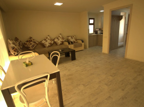 Отель Cross Resort