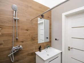 Стильная Двухкомнатная Квартира Рядом С Центром