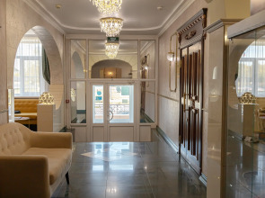 Отель Октябрьская*