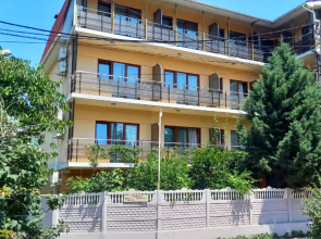 Voyazh Guest House