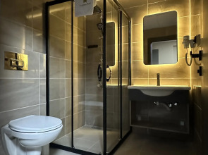 Отель Esse Joven