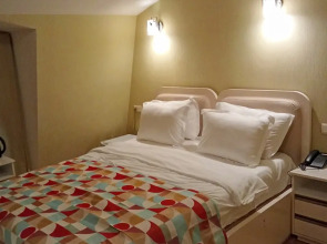 Отель Grand Hotel Bennet