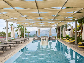 Отель Akra Antalya