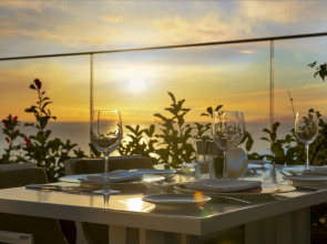 Отель Crowne Plaza Istanbul Florya