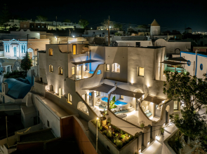 Galaria Serenity Suites Hotel