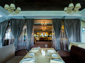 Отель Дрозды Клуб