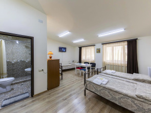 Отель Tatev Hotel and Tours